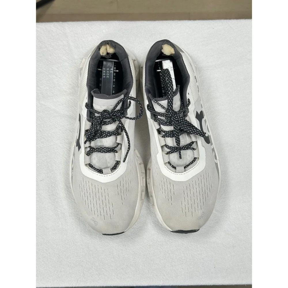 On Running gym undyed